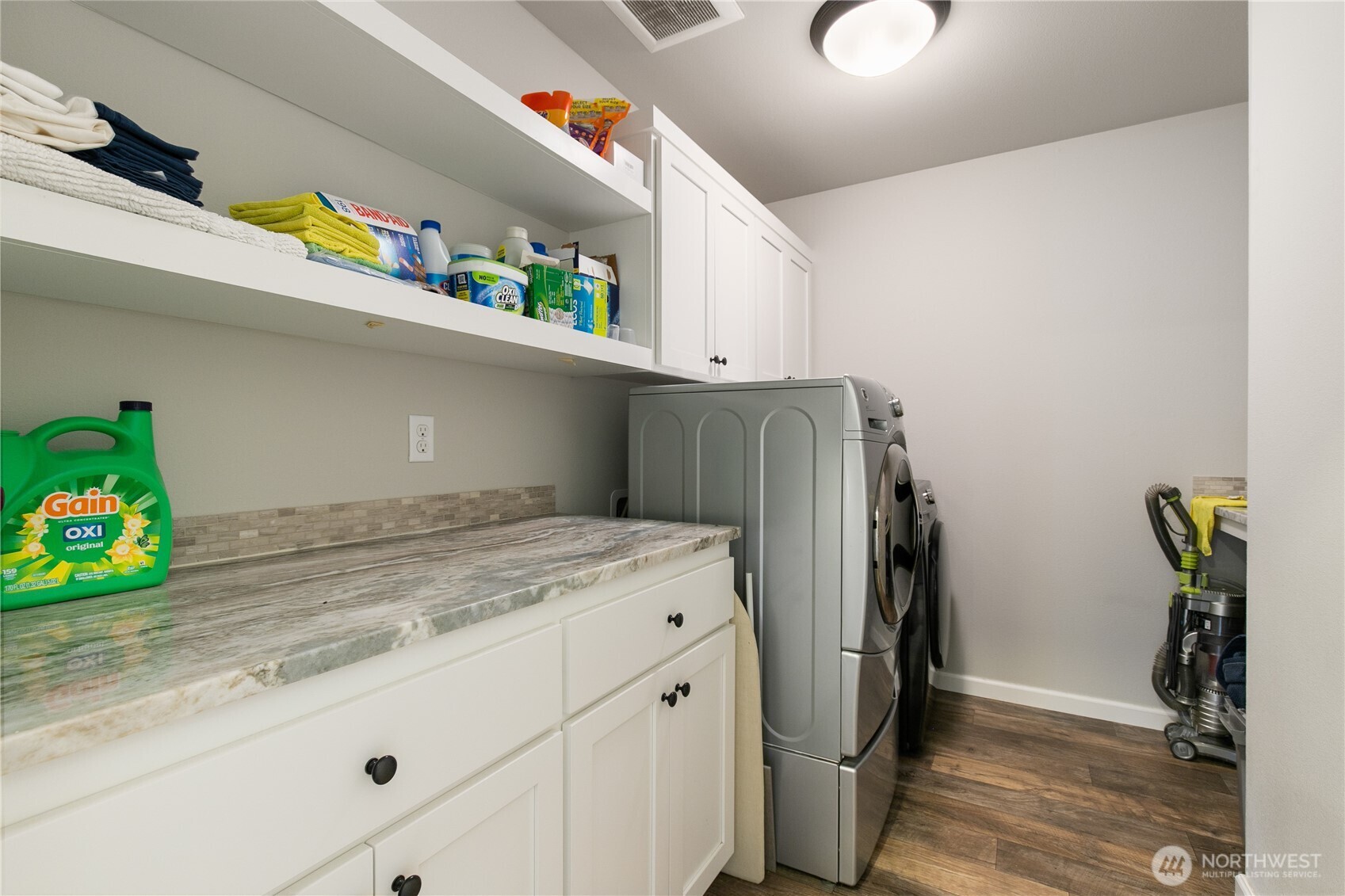 4612 Skylark Street Property Photo 28