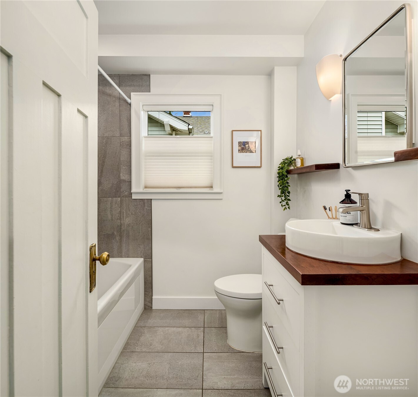 6022 45th Avenue Property Photo 17