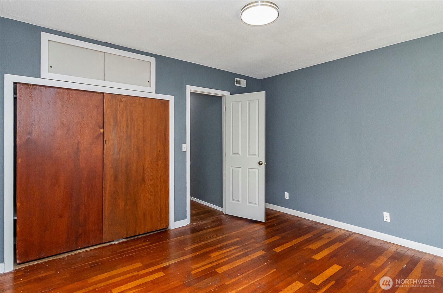 410 Burrows Lane Property Photo 15