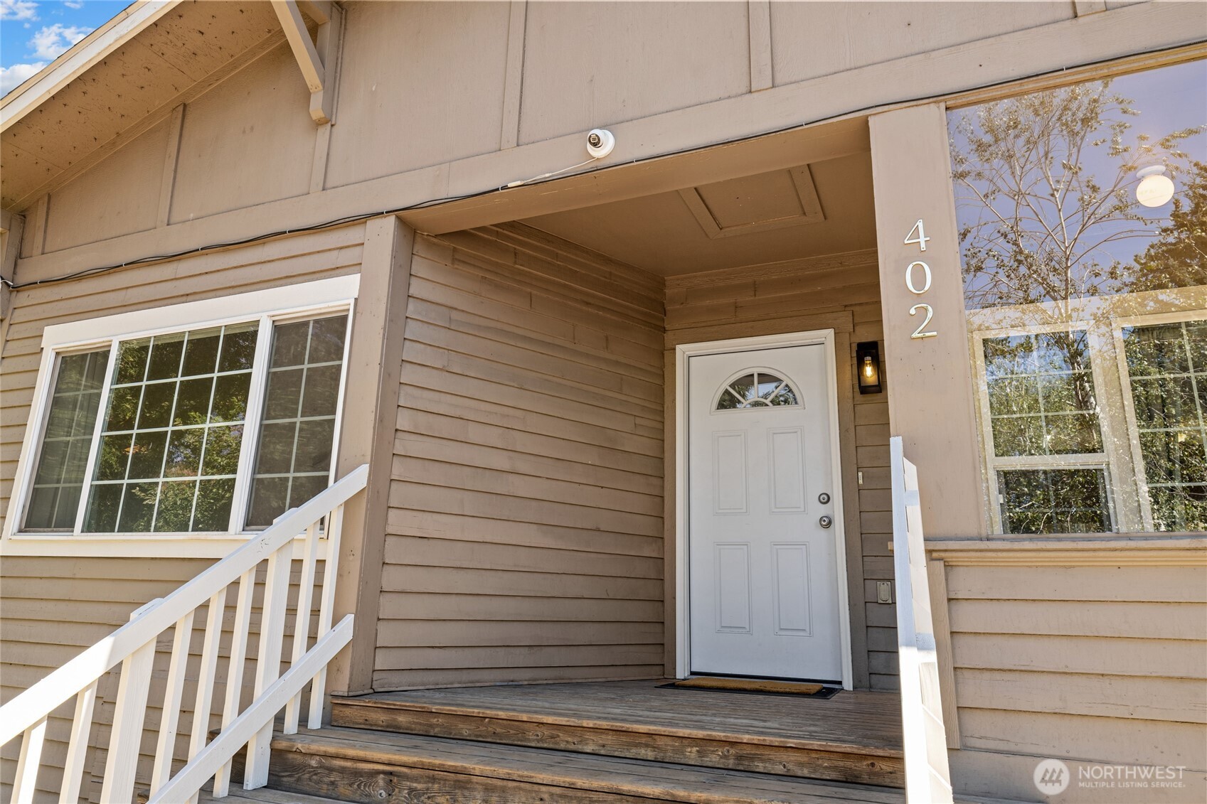 402 S Pearl Street Property Photo 5