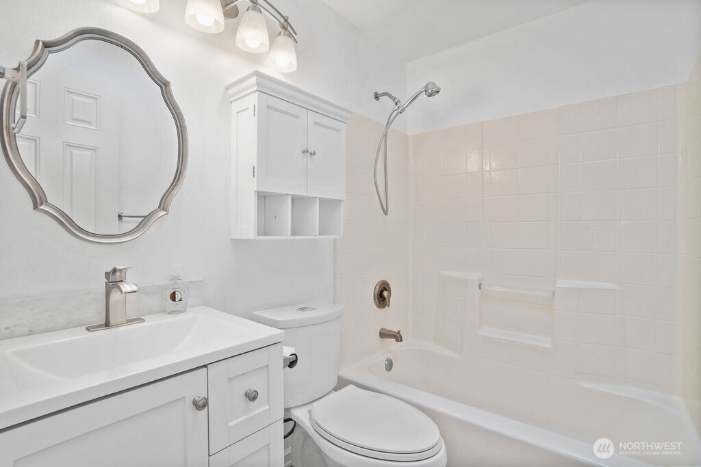 13002 17th Street Property Photo 15