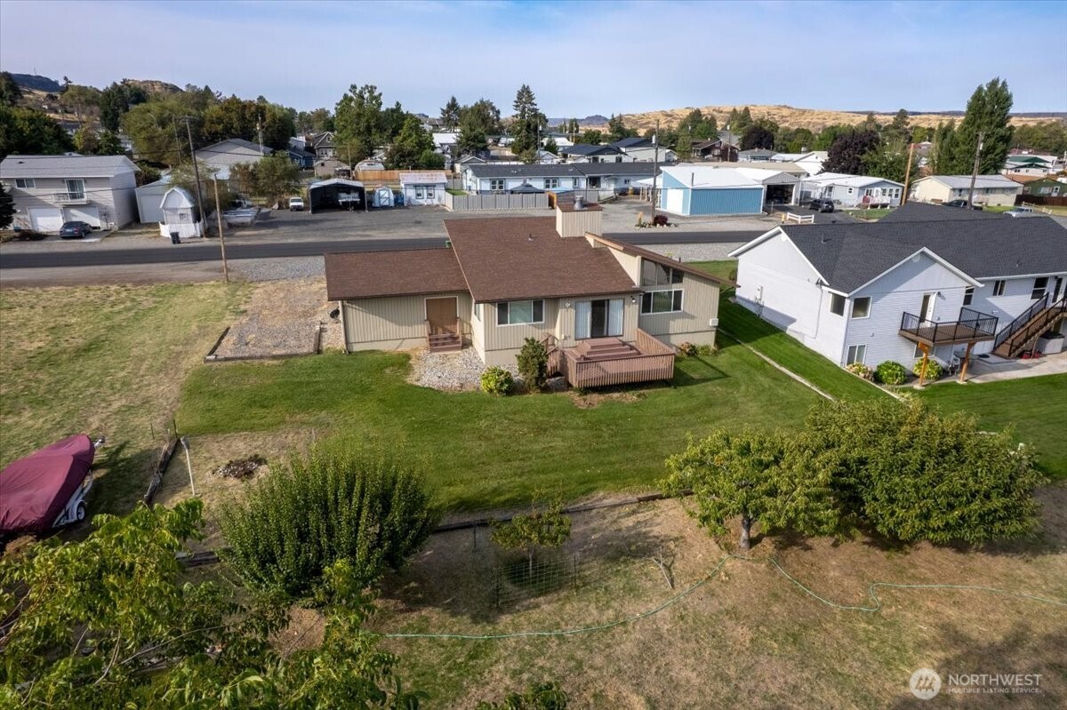 32 Electric Boulevard Property Photo 6