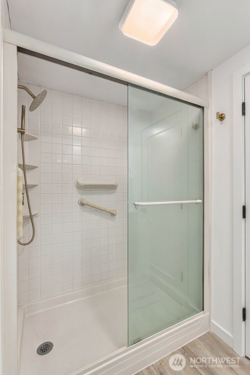 4210 252nd Street Ct Property Photo 24