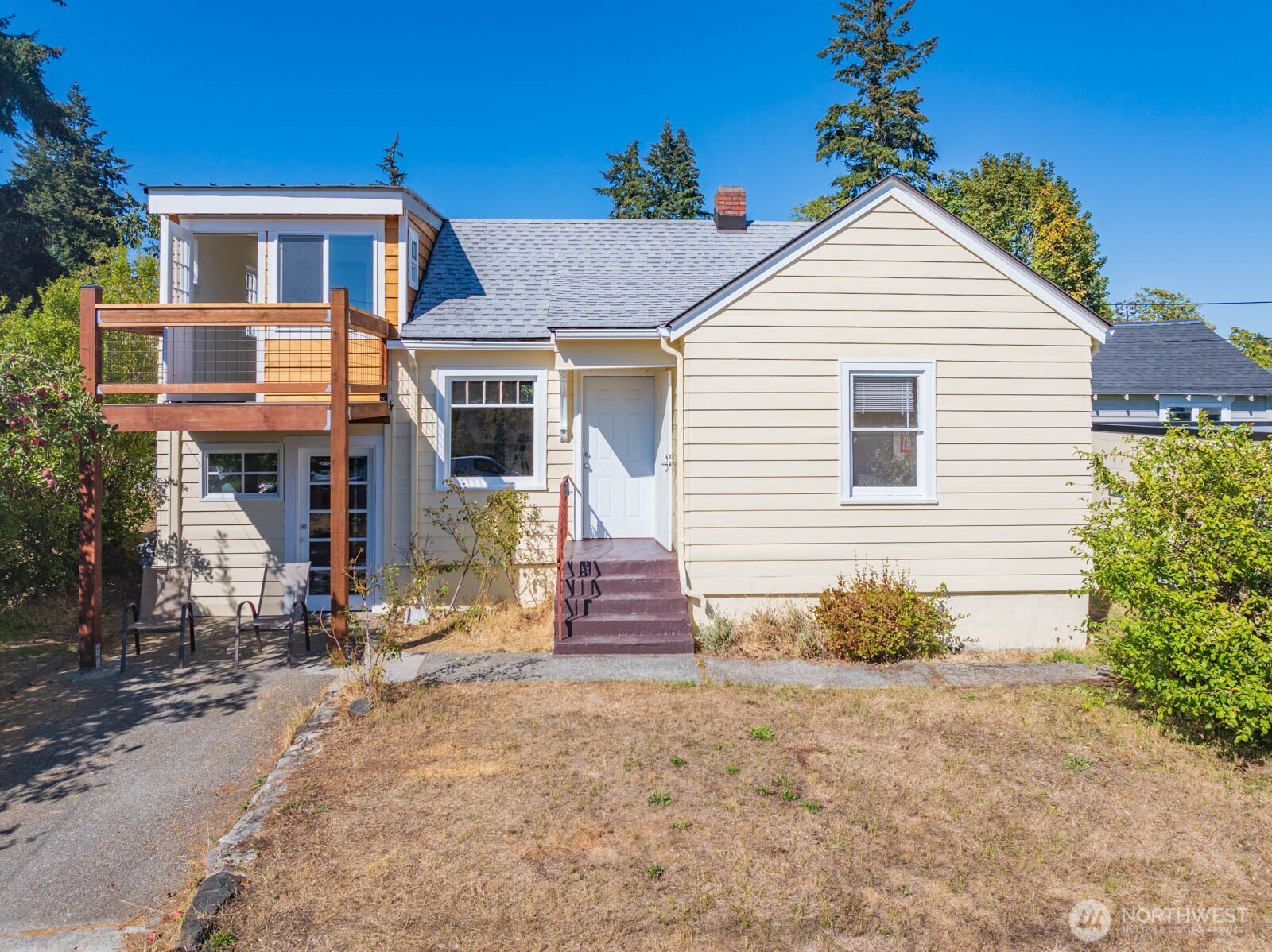 2710 15th Street Property Photo 1
