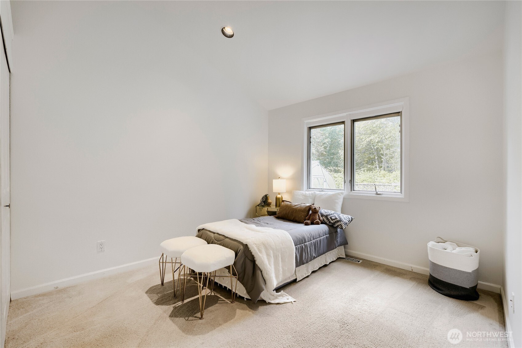 14325 102 Avenue Property Photo 20