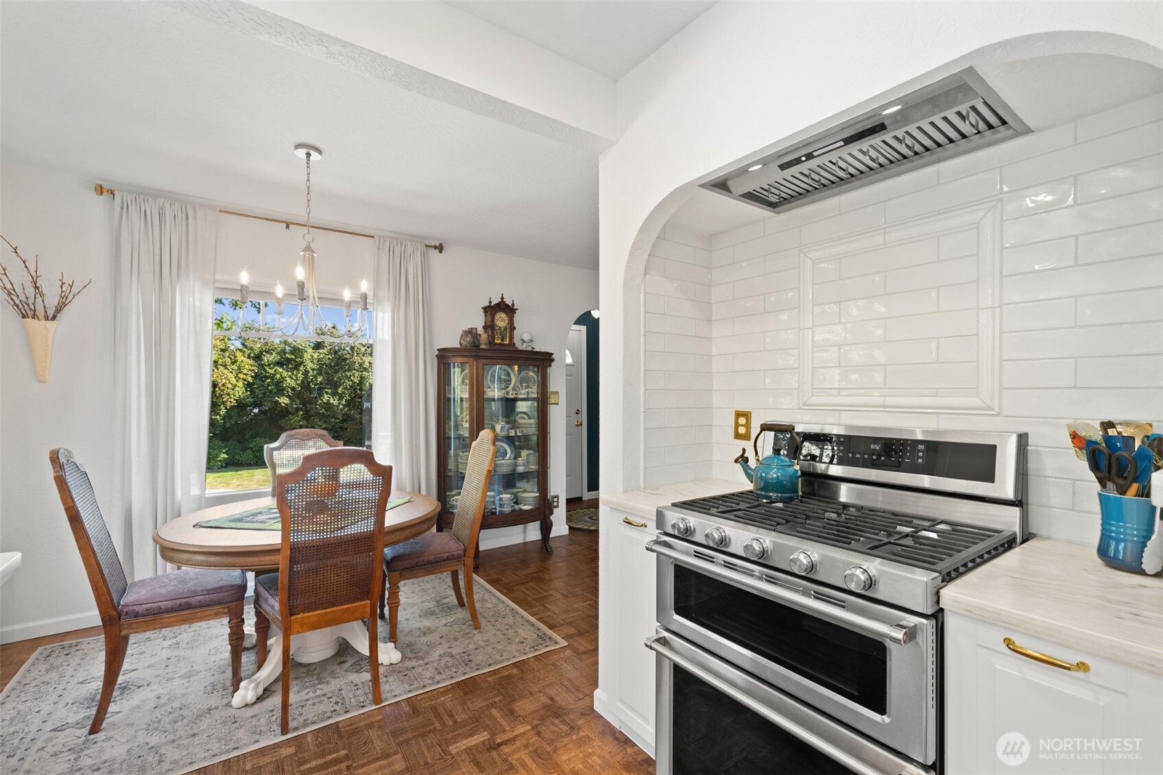 1214 E Columbia Street Property Photo 13