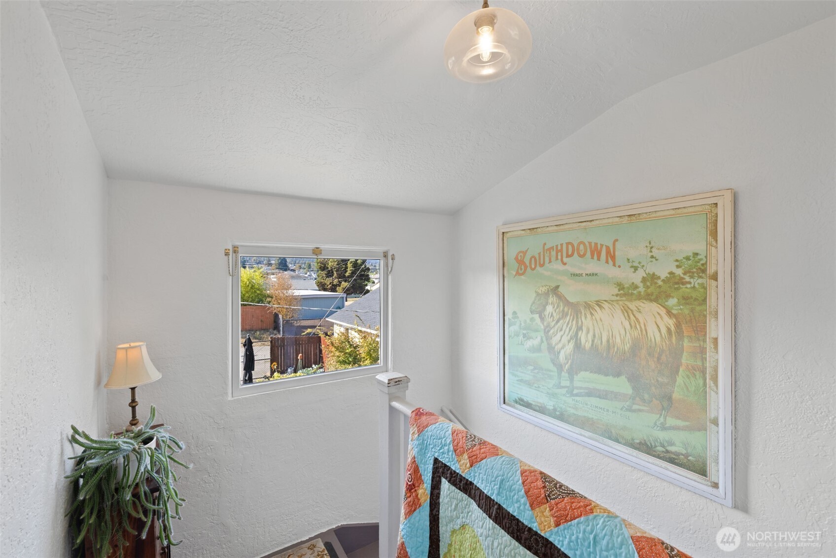 1214 E Columbia Street Property Photo 20
