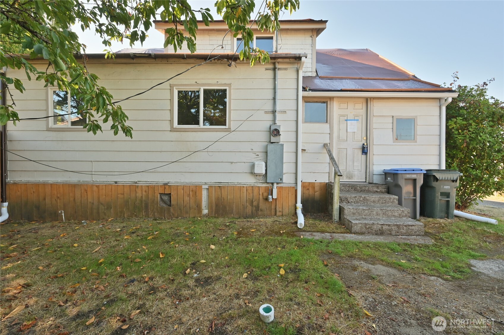 917 Cogean Property Photo 2