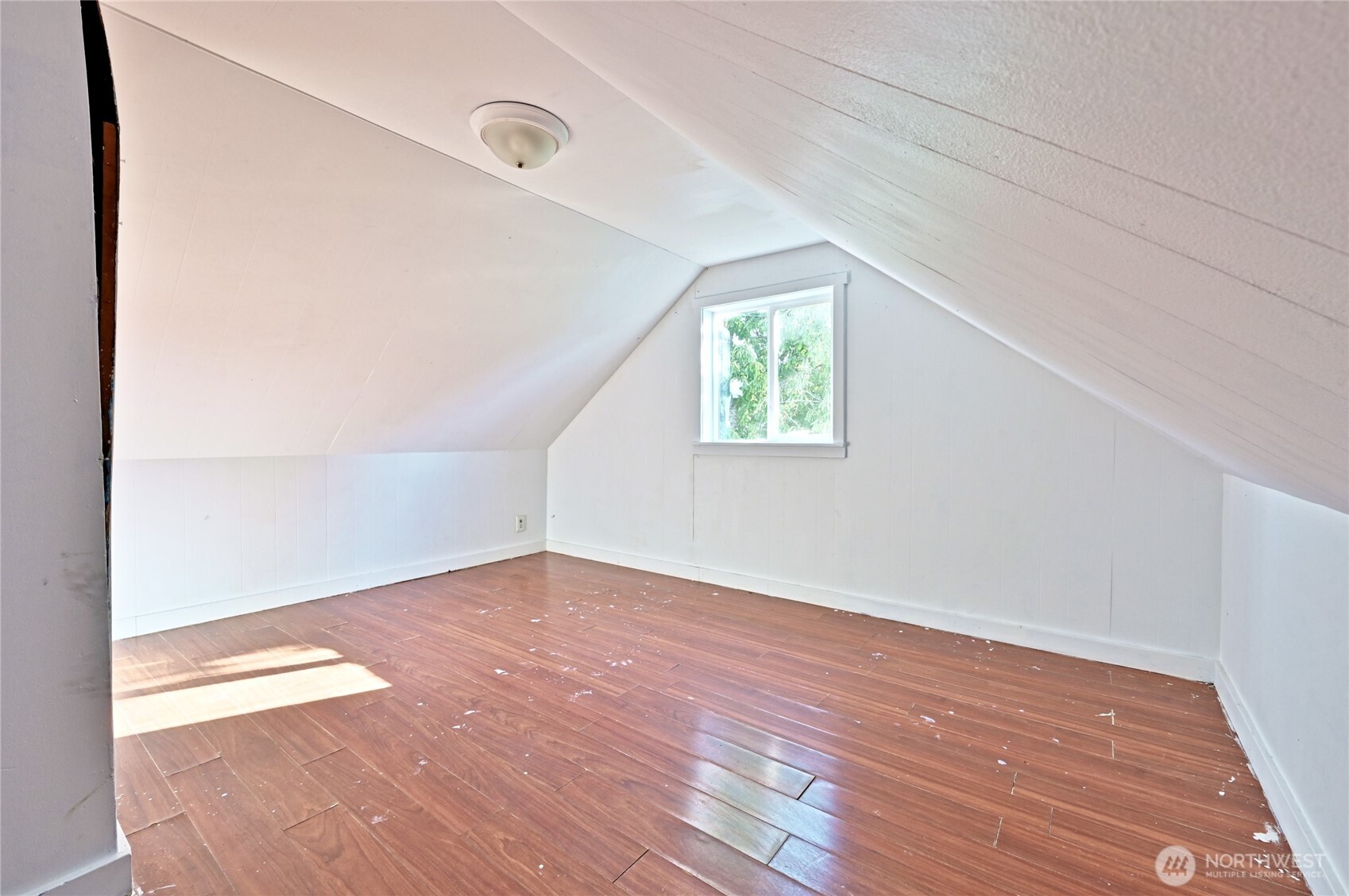 917 Cogean Property Photo 24