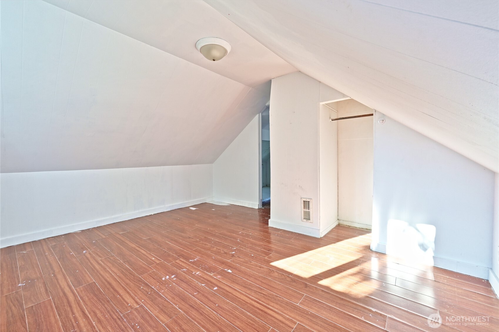 917 Cogean Property Photo 26