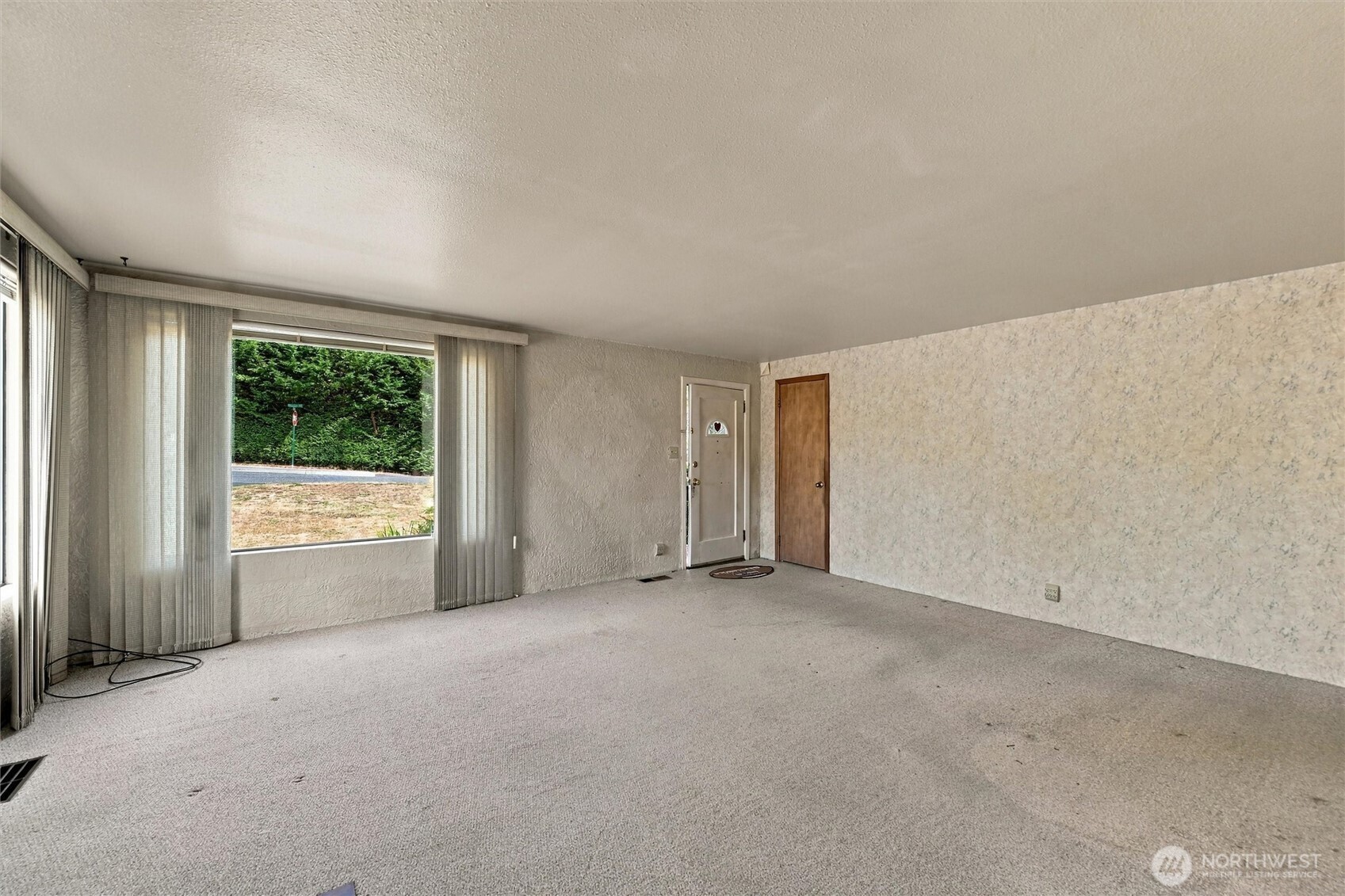 3225 Mcleod Road Property Photo 13