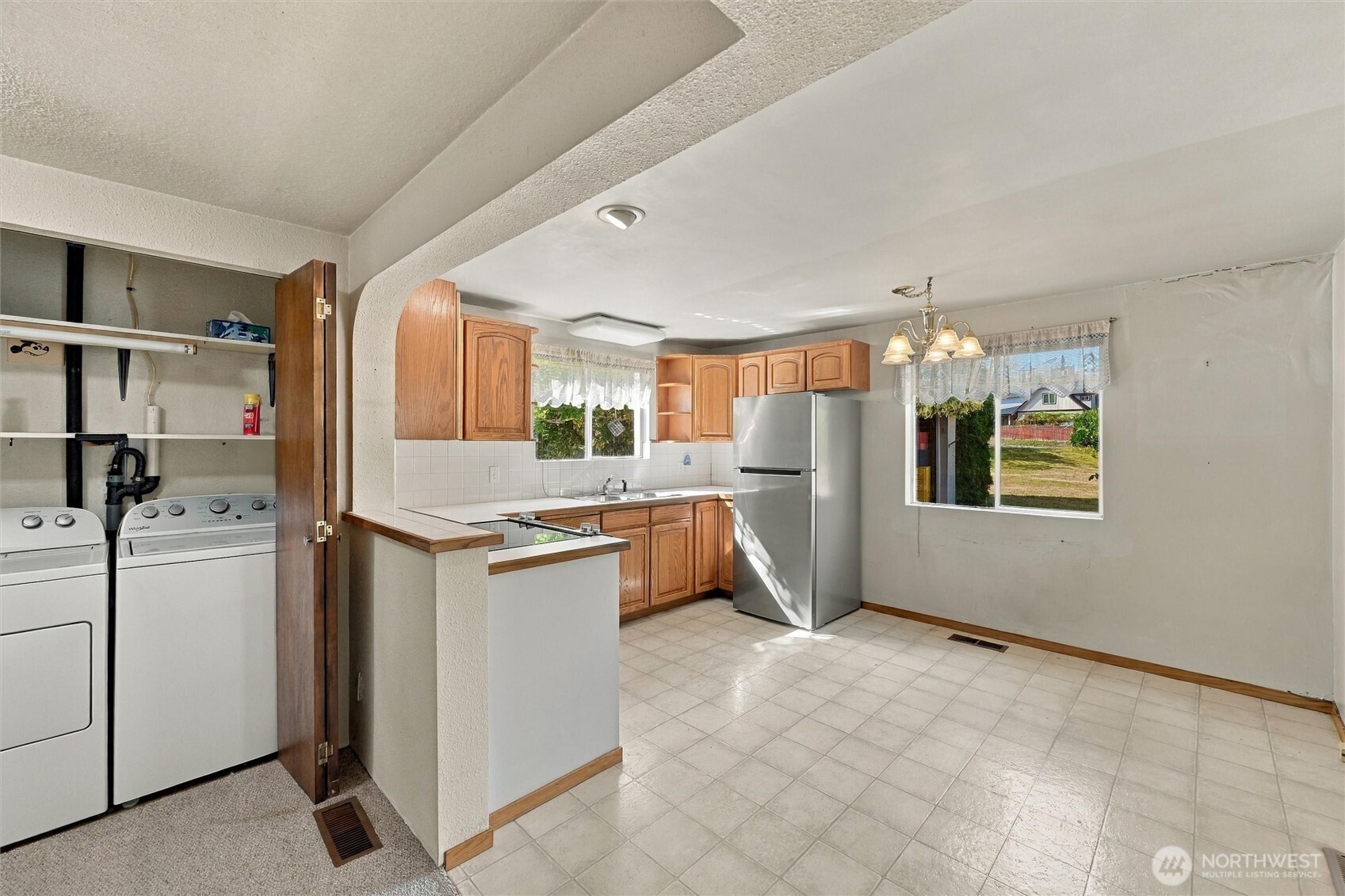 3225 Mcleod Road Property Photo 17