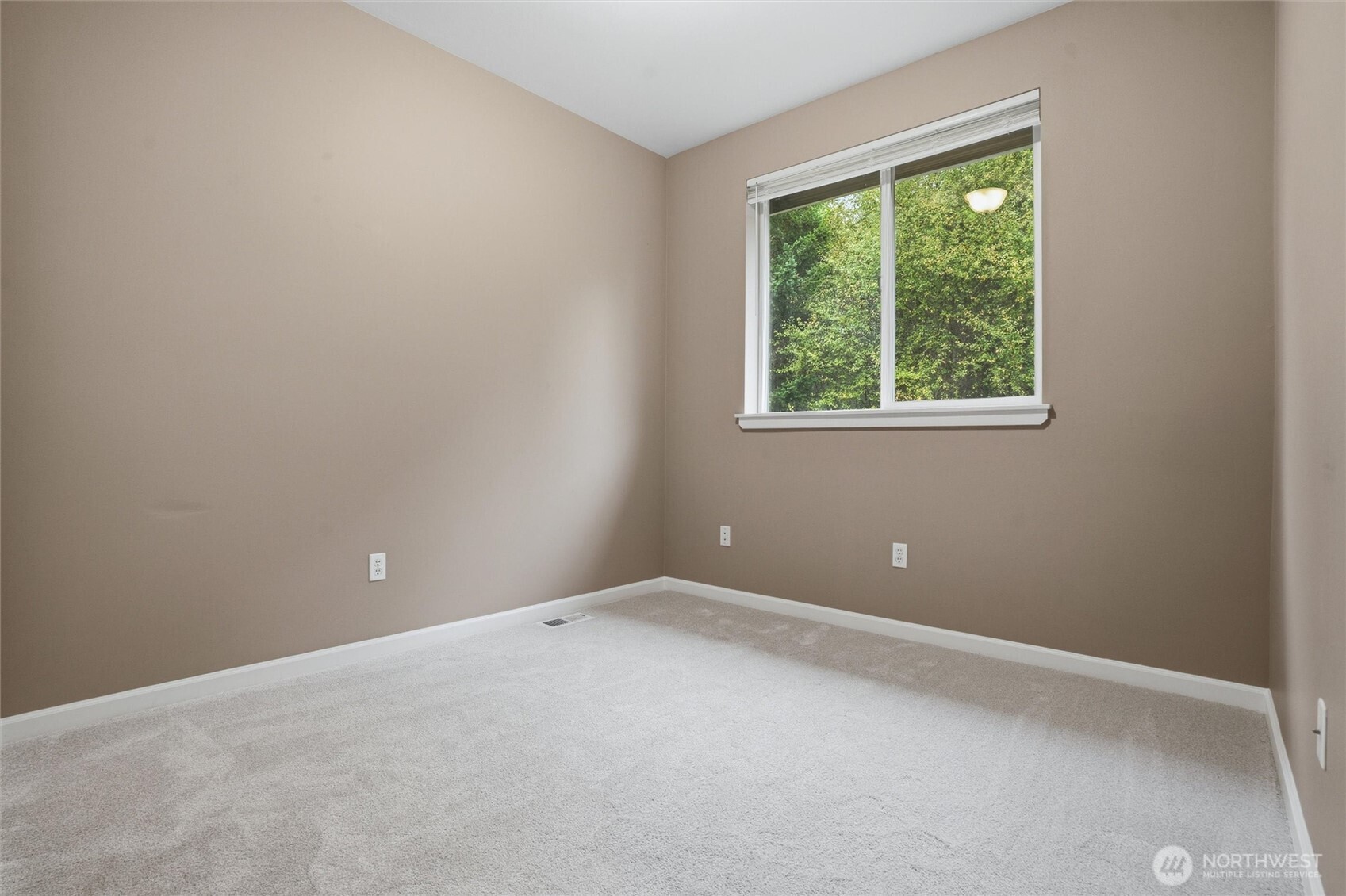 1447 Cherry Avenue Property Photo 26