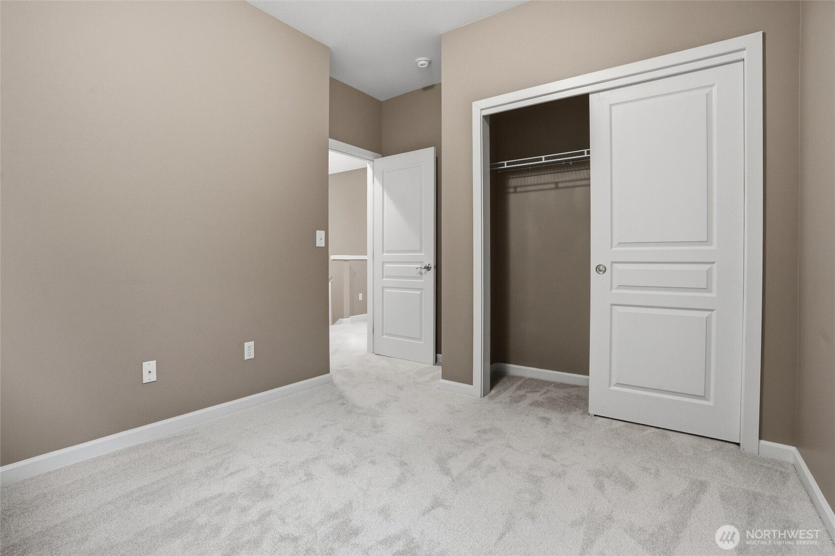 1447 Cherry Avenue Property Photo 27