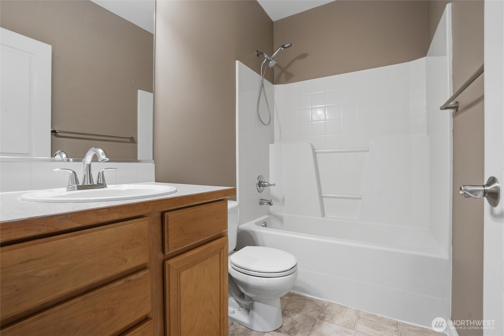 1447 Cherry Avenue Property Photo 28