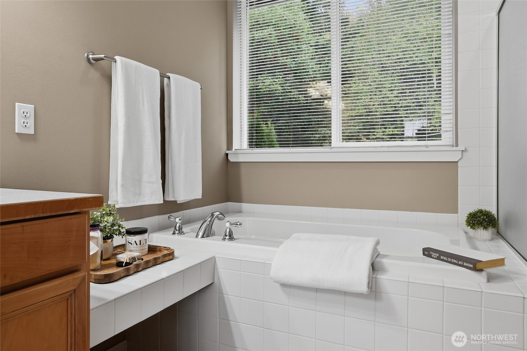 1447 Cherry Avenue Property Photo 35