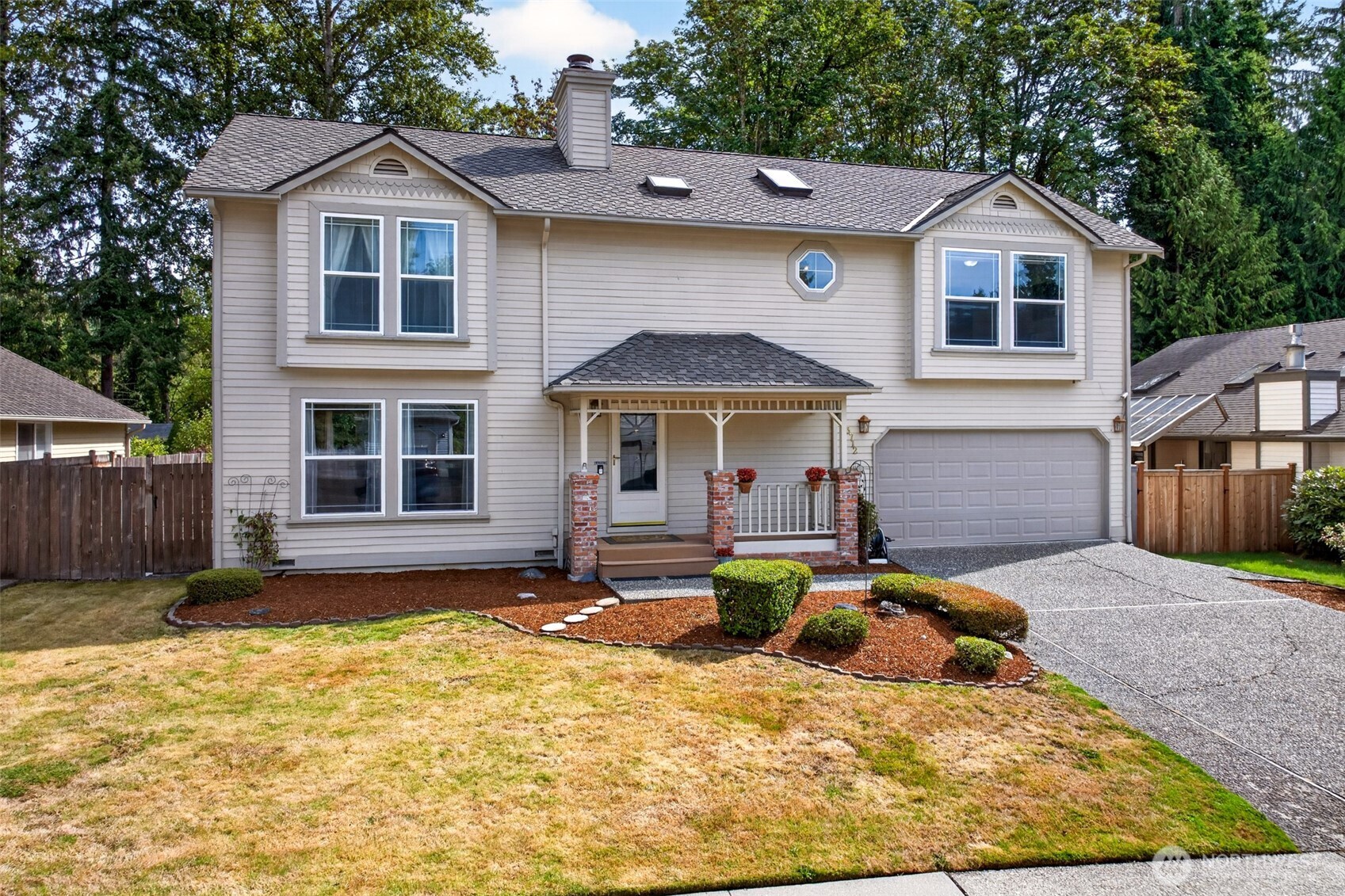 13712 176th Avenue Property Photo 1