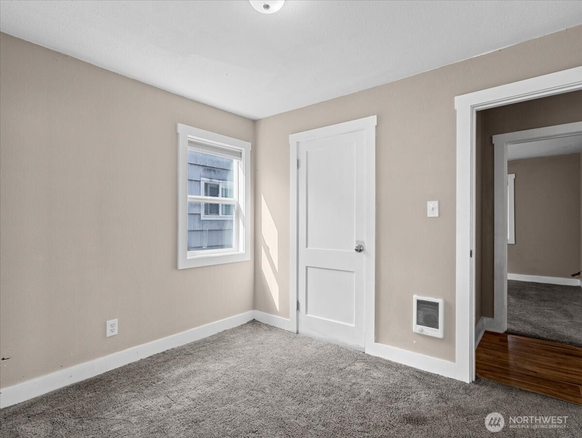 324 28th Avenue Property Photo 17