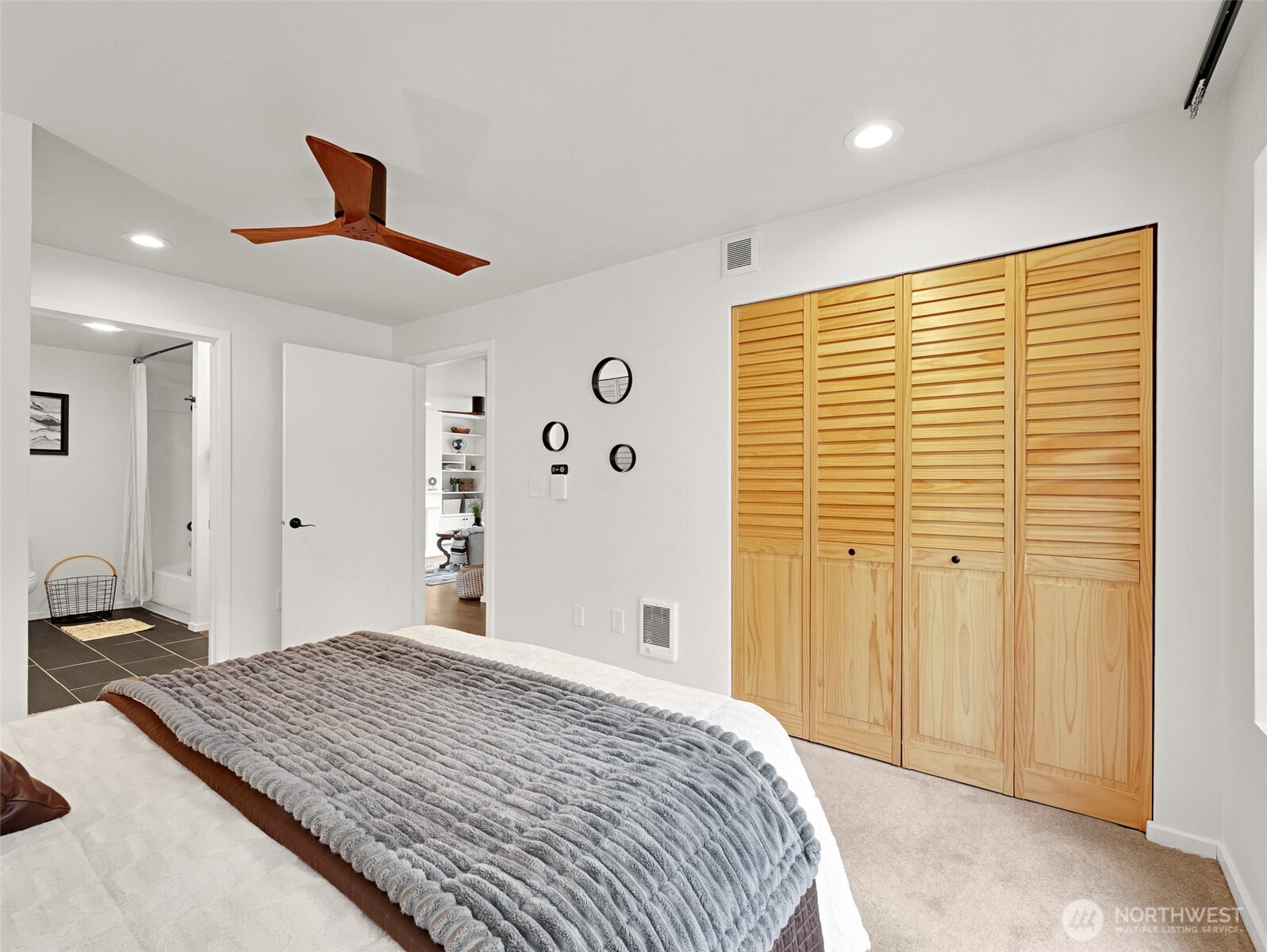 500 Aloha Street 305 Property Photo 16