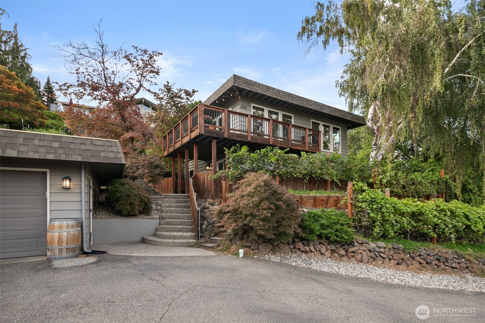 2020 Overlook Drive Property Photo 3