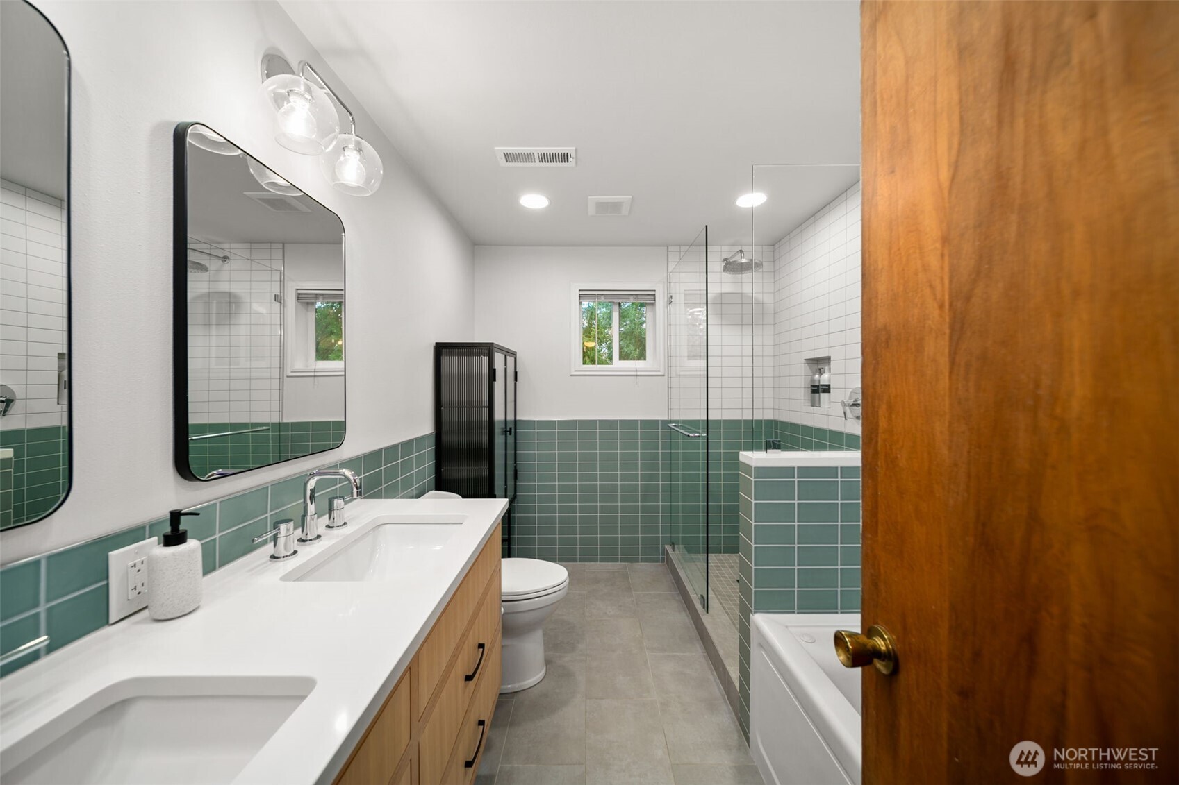 2020 Overlook Drive Property Photo 25
