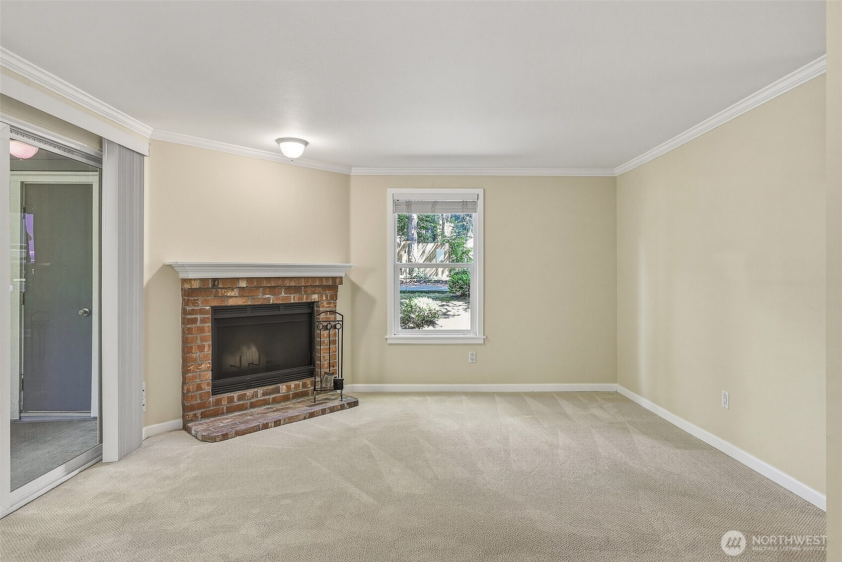 12615 100th Lane M161 Property Photo 5