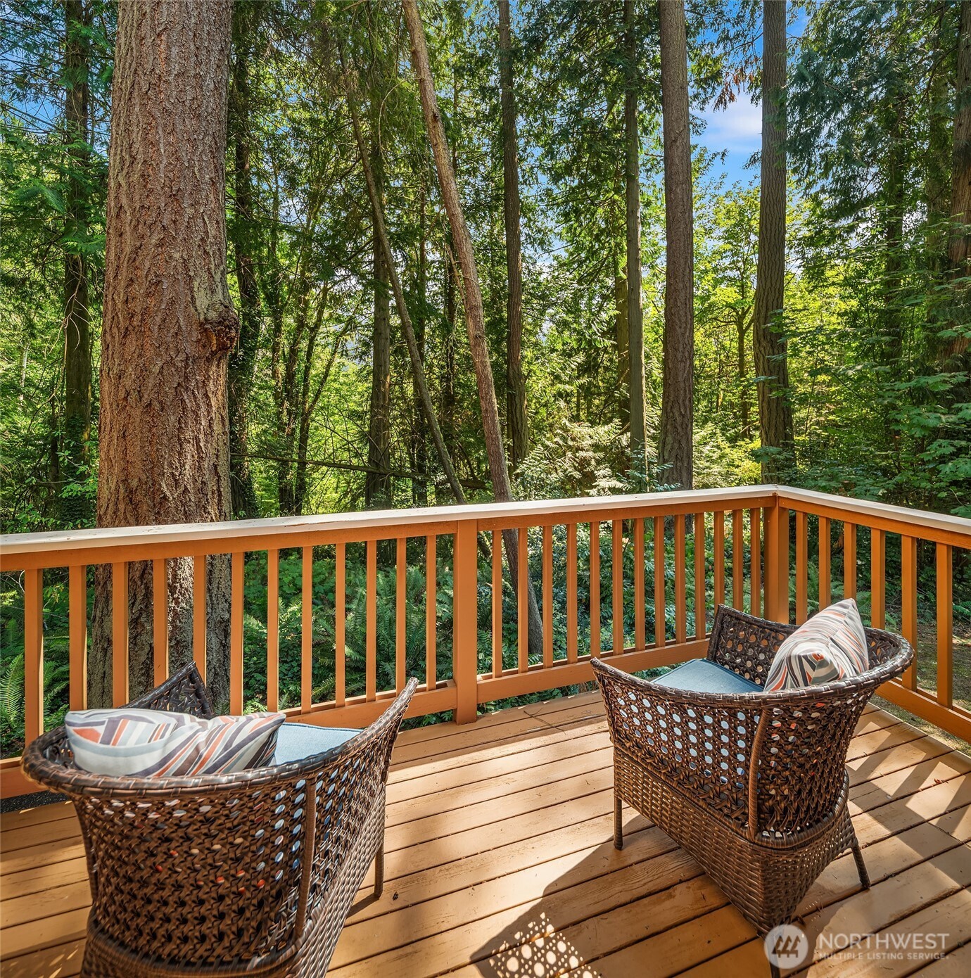 14744 Sivertson Road Property Photo 16