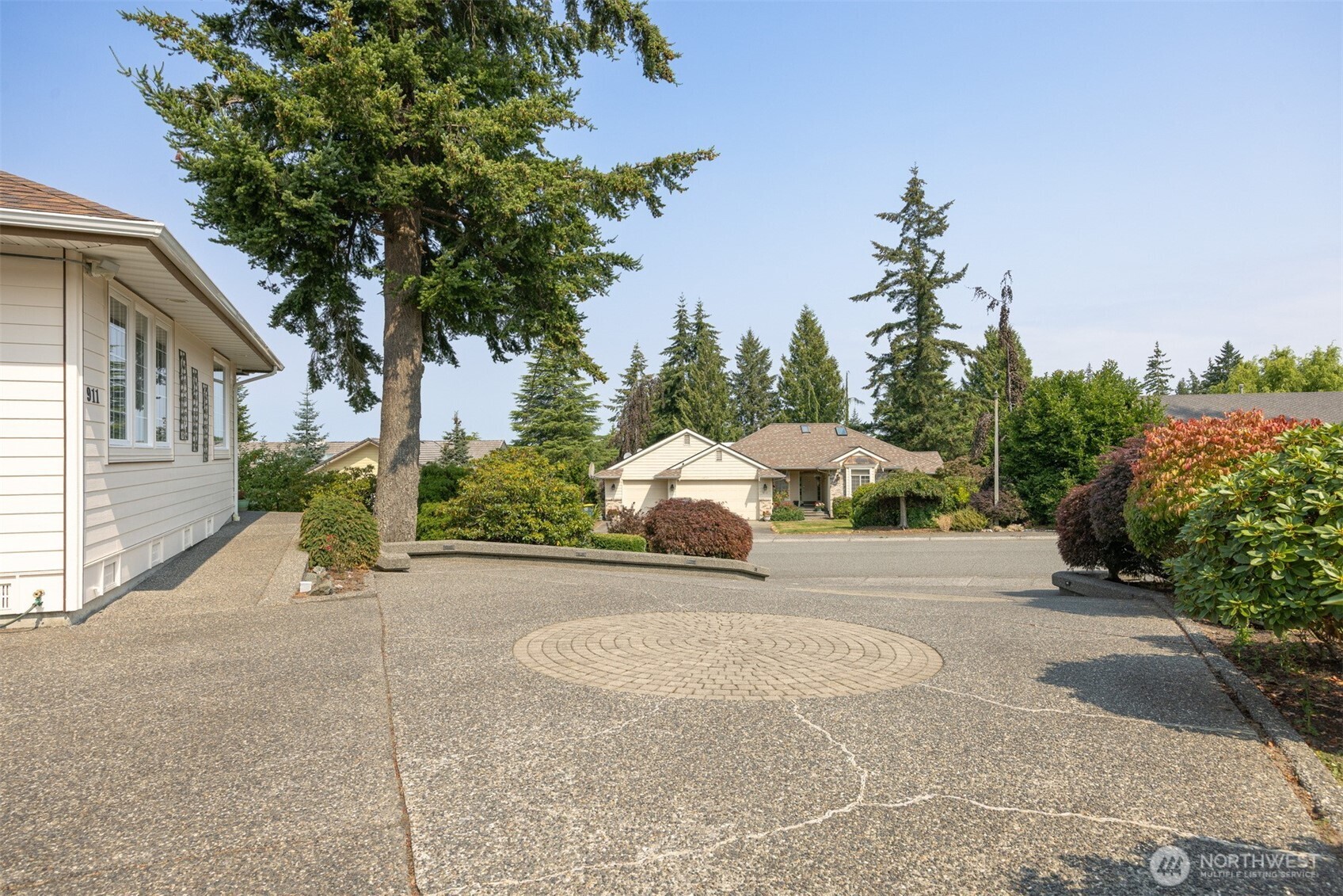 911 E Pacificview Drive Property Photo 14