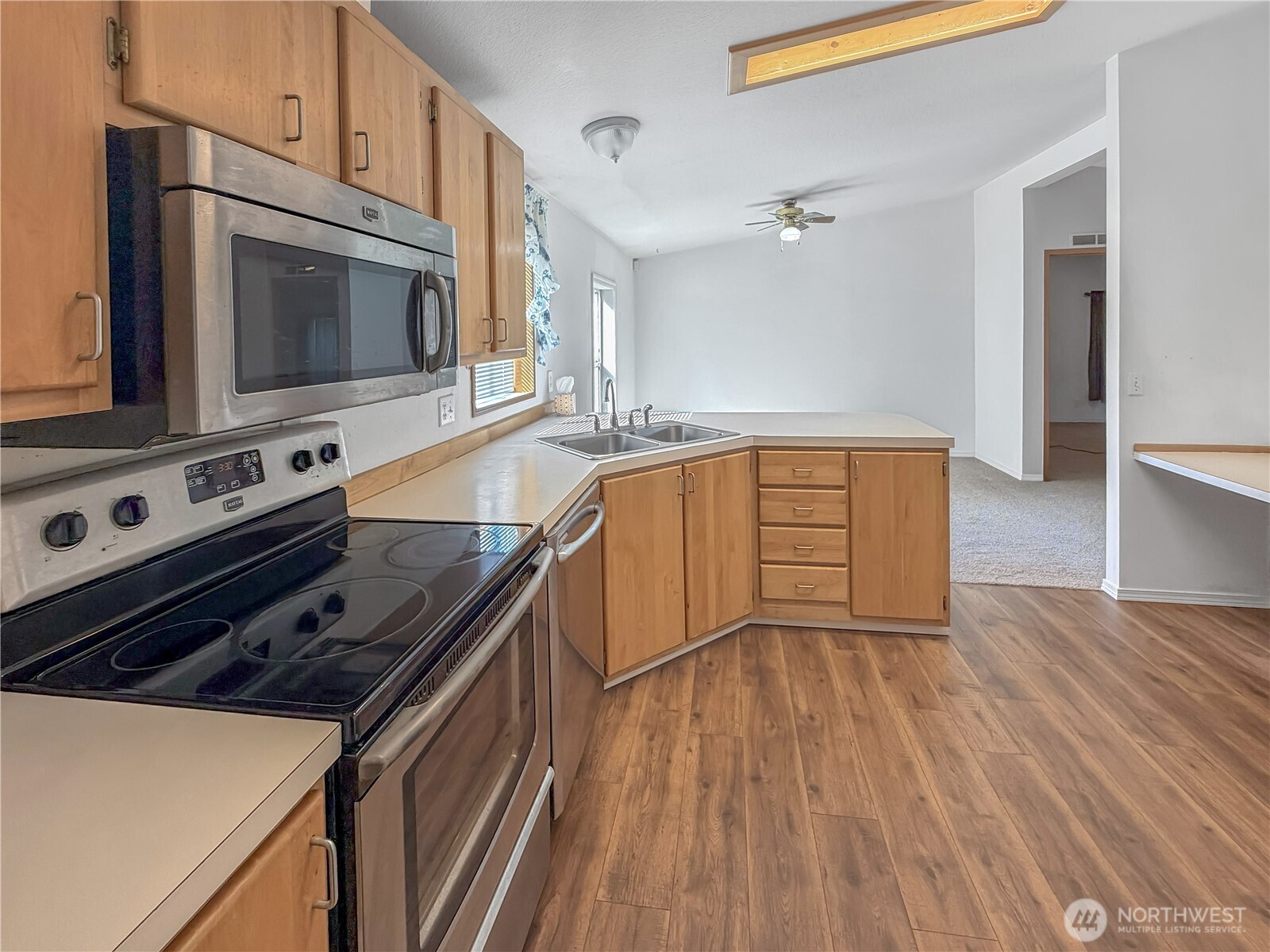 501 Chenois Avenue Property Photo 9