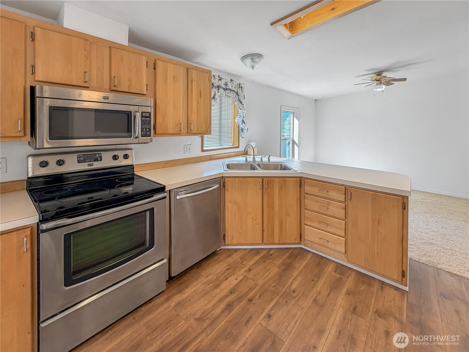 501 Chenois Avenue Property Photo 10