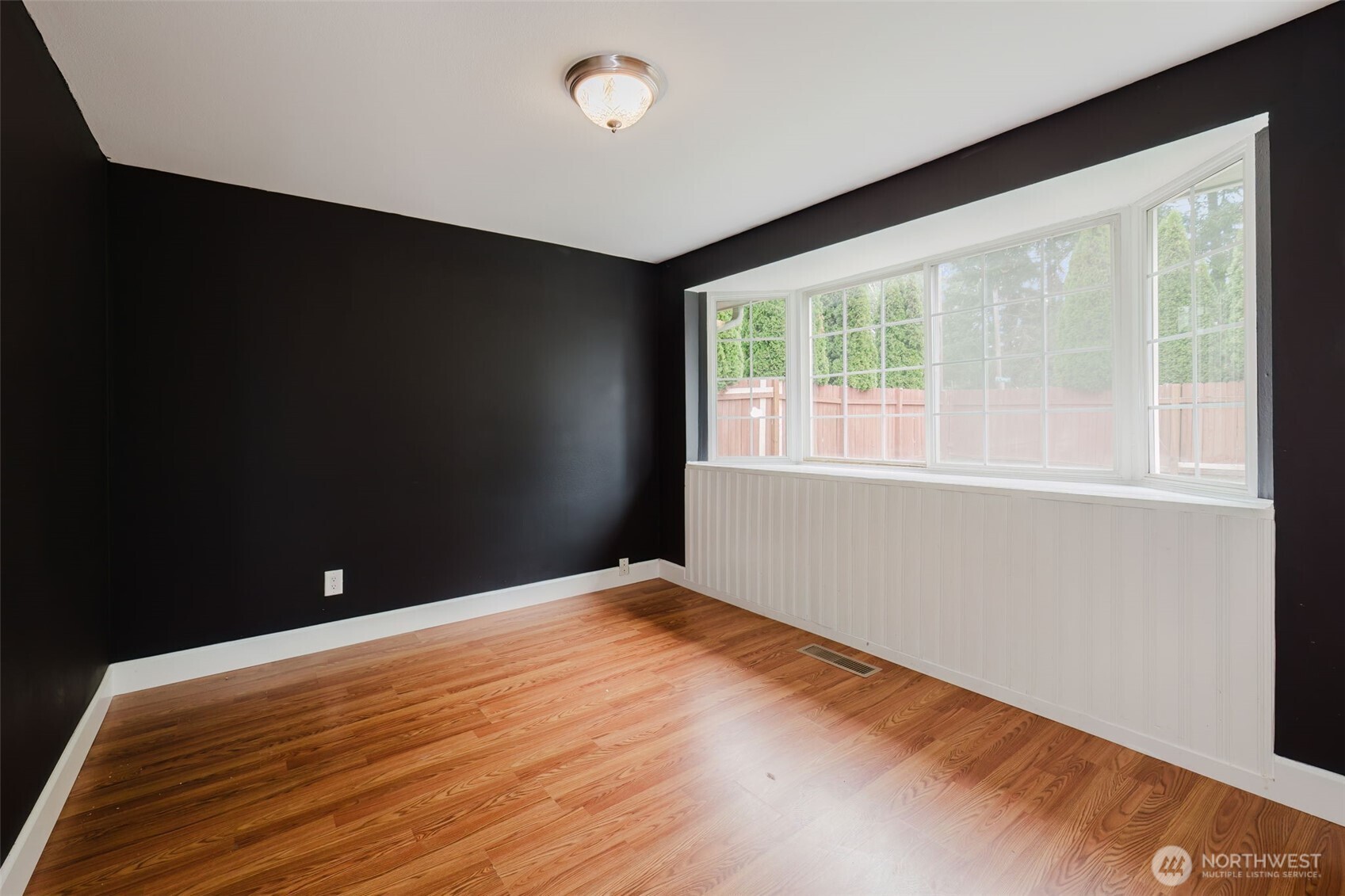 3313 Trenton Avenue Property Photo 16