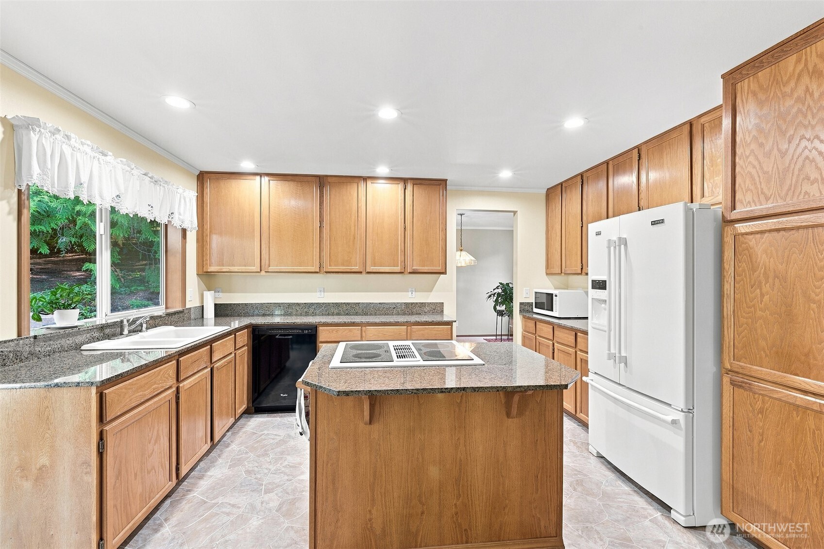 18232 126th Street Property Photo 9