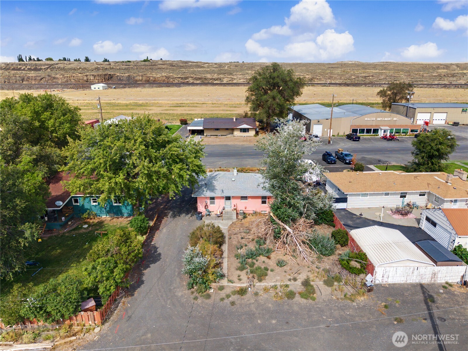 1102 Dobson Road Property Photo 35