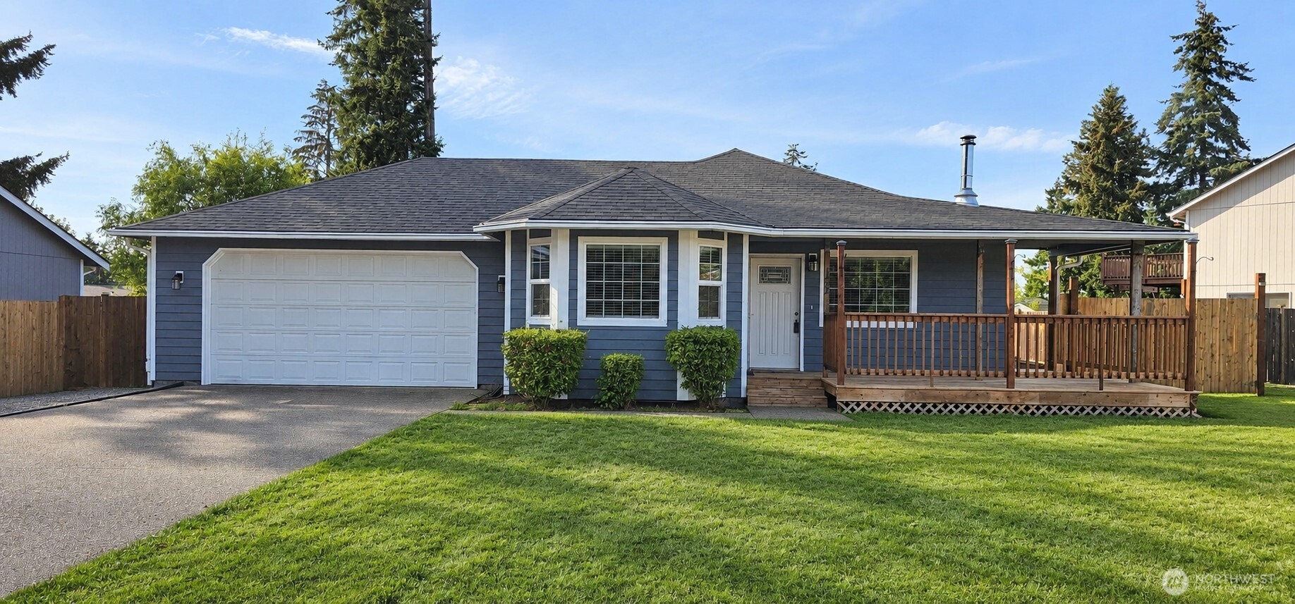 122 N Berggren Road Property Photo 1