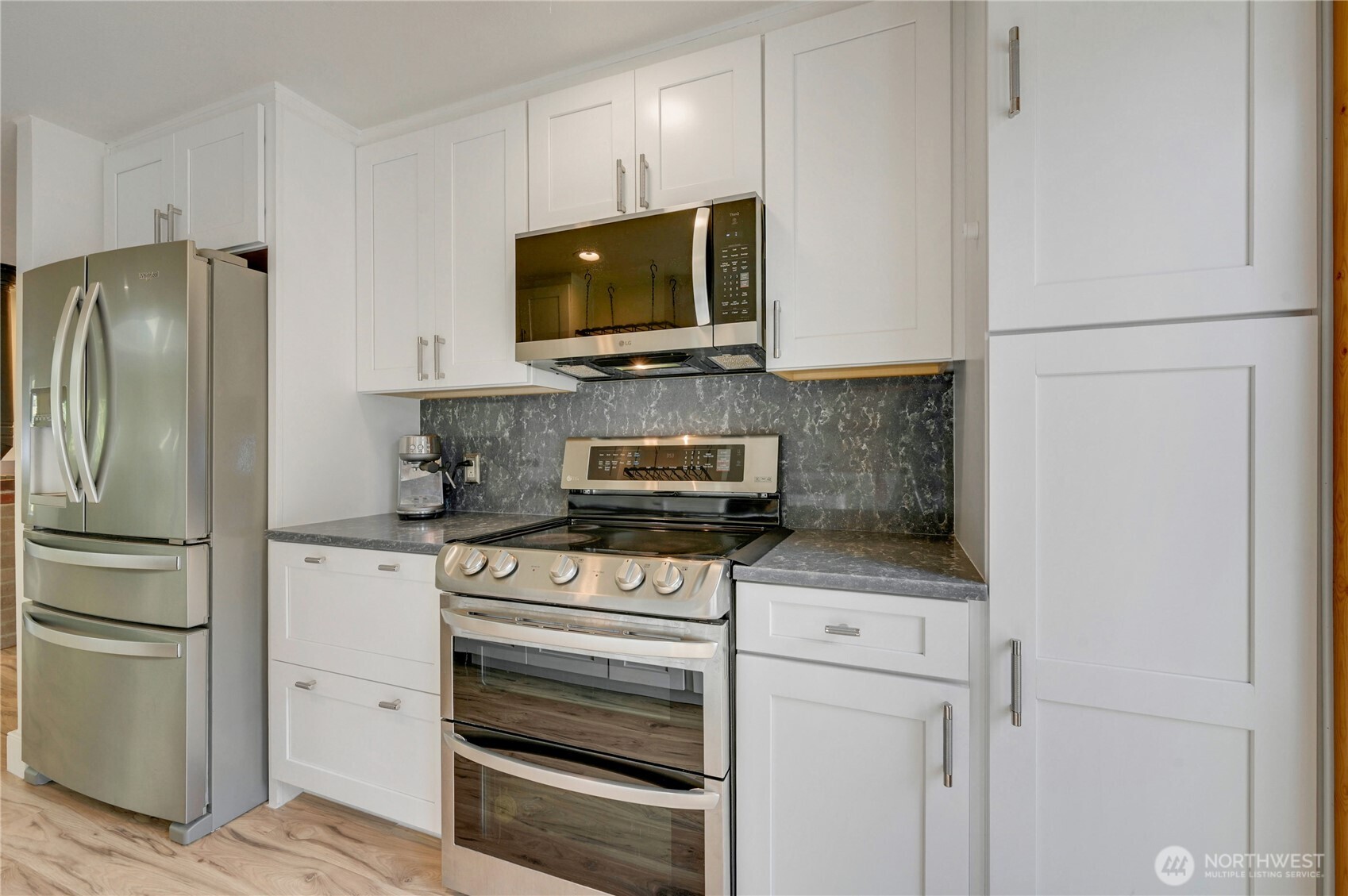 196 Nolton Road Property Photo 8