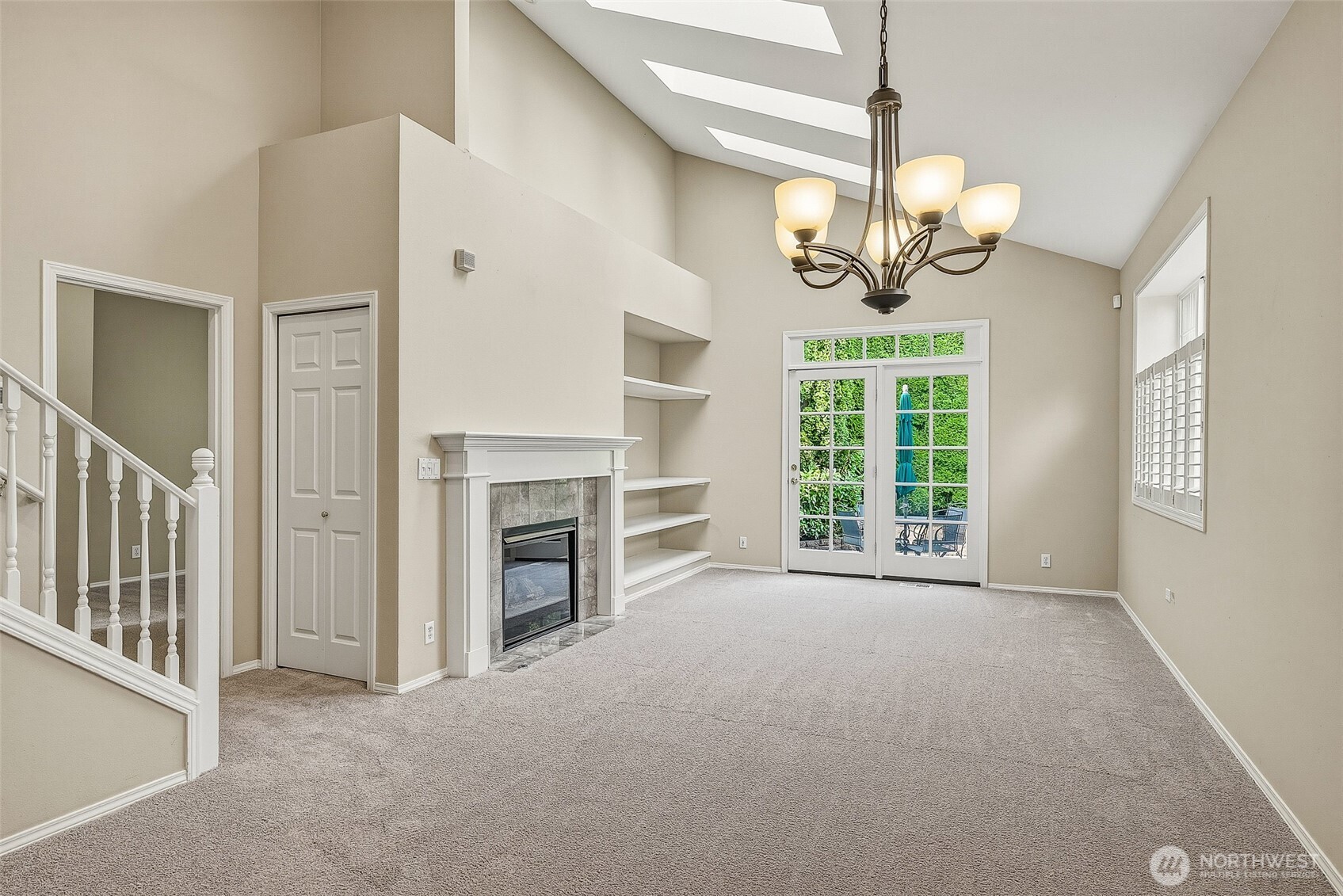 3919 149th Street Property Photo 7