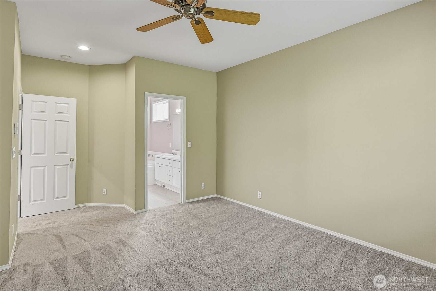 3919 149th Street Property Photo 15