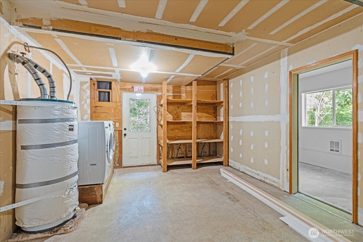 6734 Richards Avenue Property Photo 29