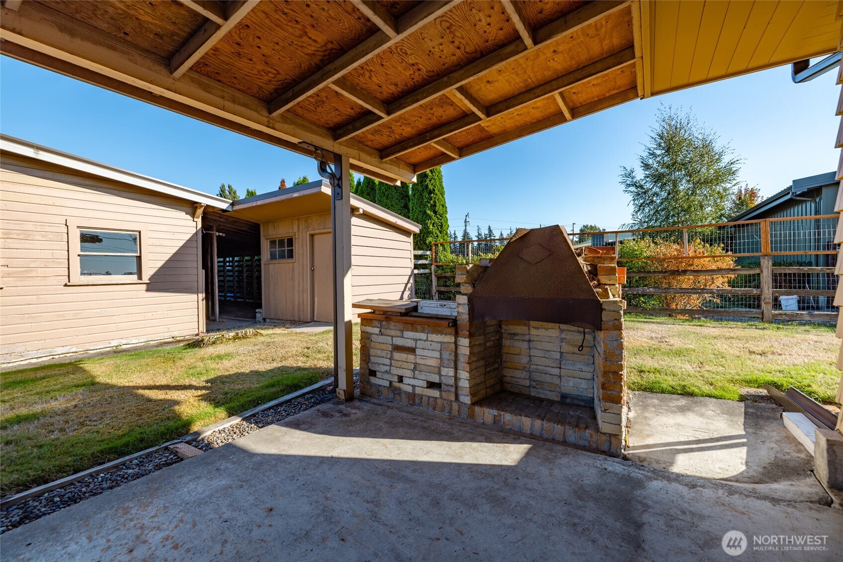 243 Carter Street Property Photo 24