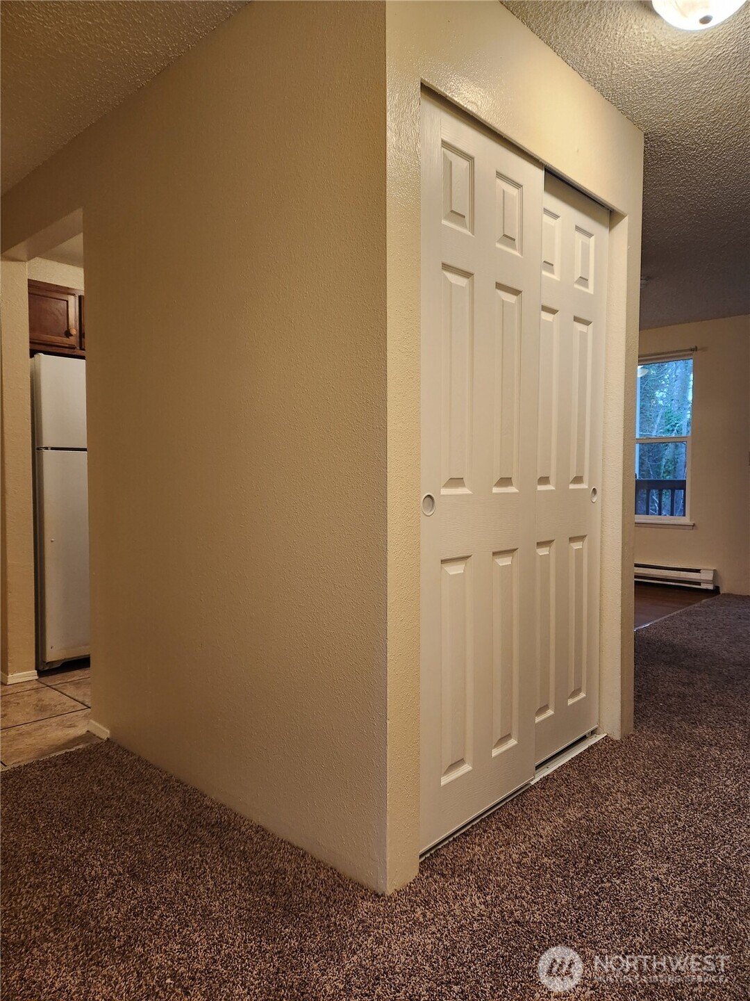 1936 Lincoln Avenue 202 Property Photo 5