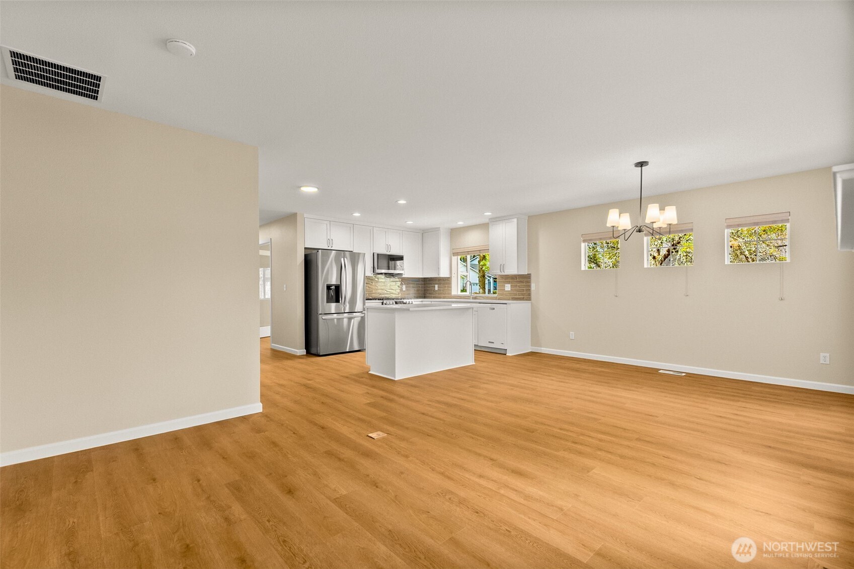 430 Craftsman Drive Property Photo 10