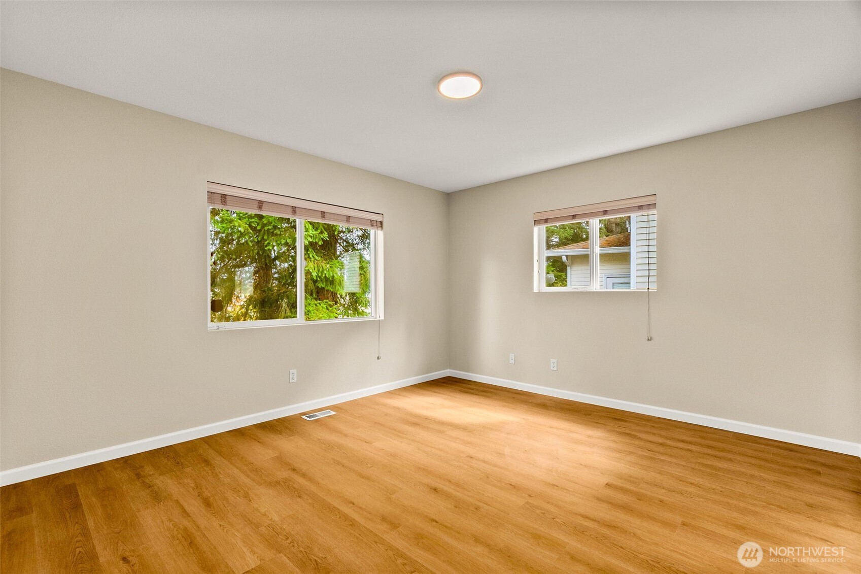 430 Craftsman Drive Property Photo 15