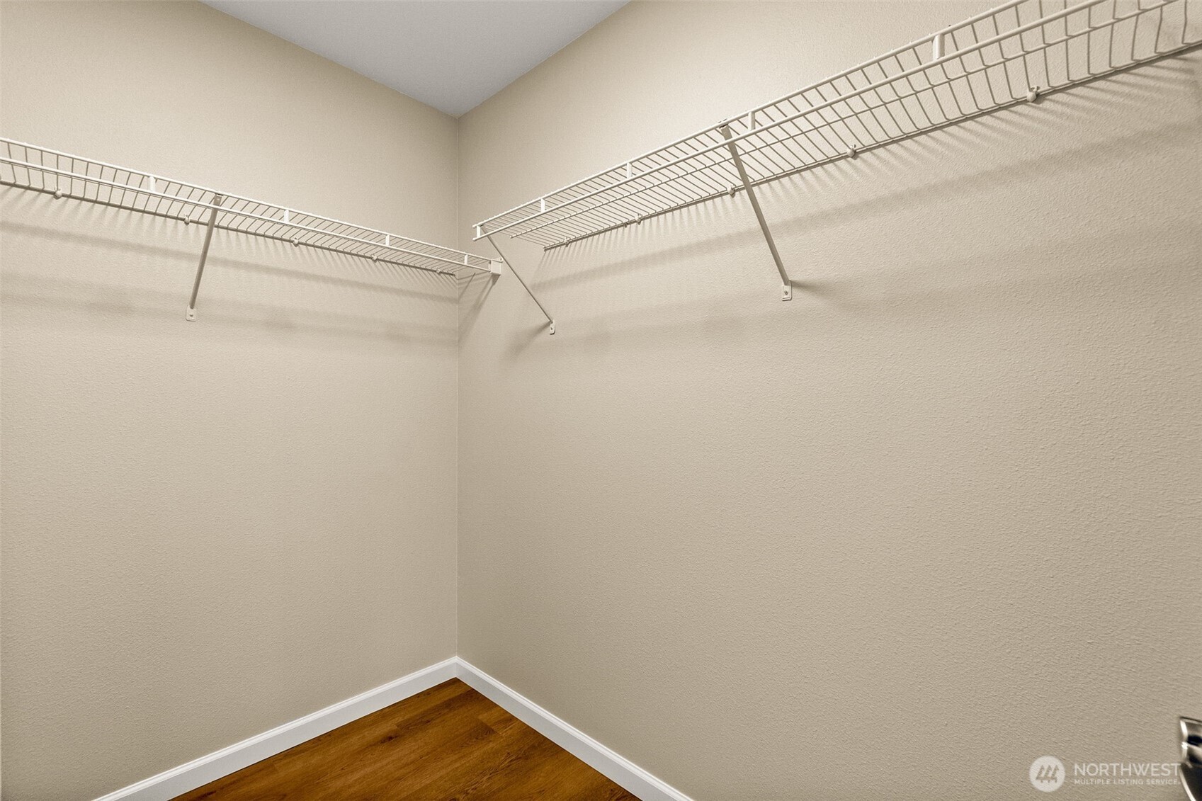 430 Craftsman Drive Property Photo 19