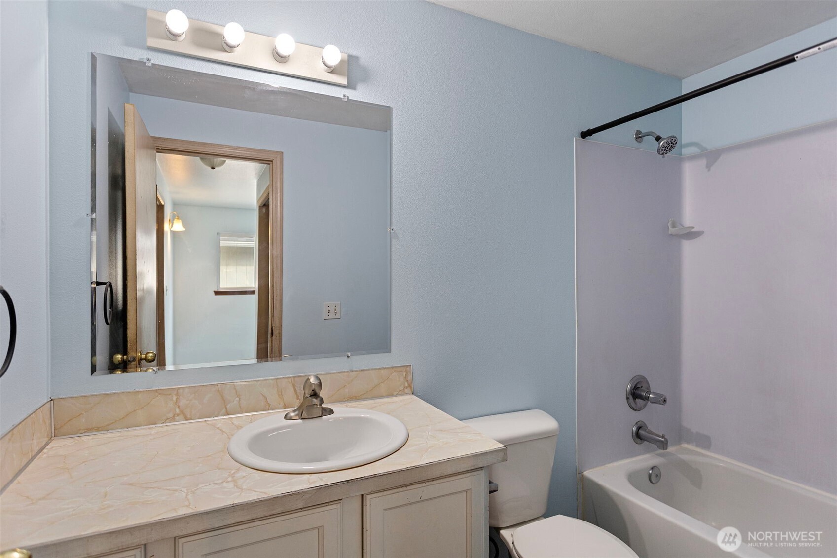 12230 2nd Avenue Property Photo 17