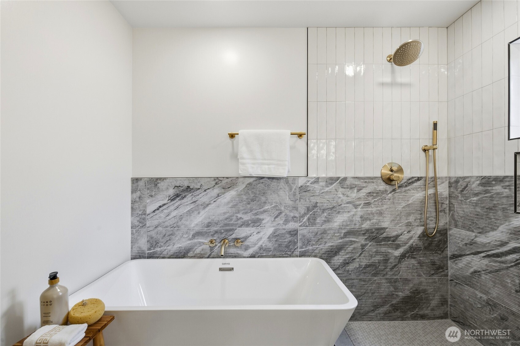 4021 Sunset Drive Property Photo 19