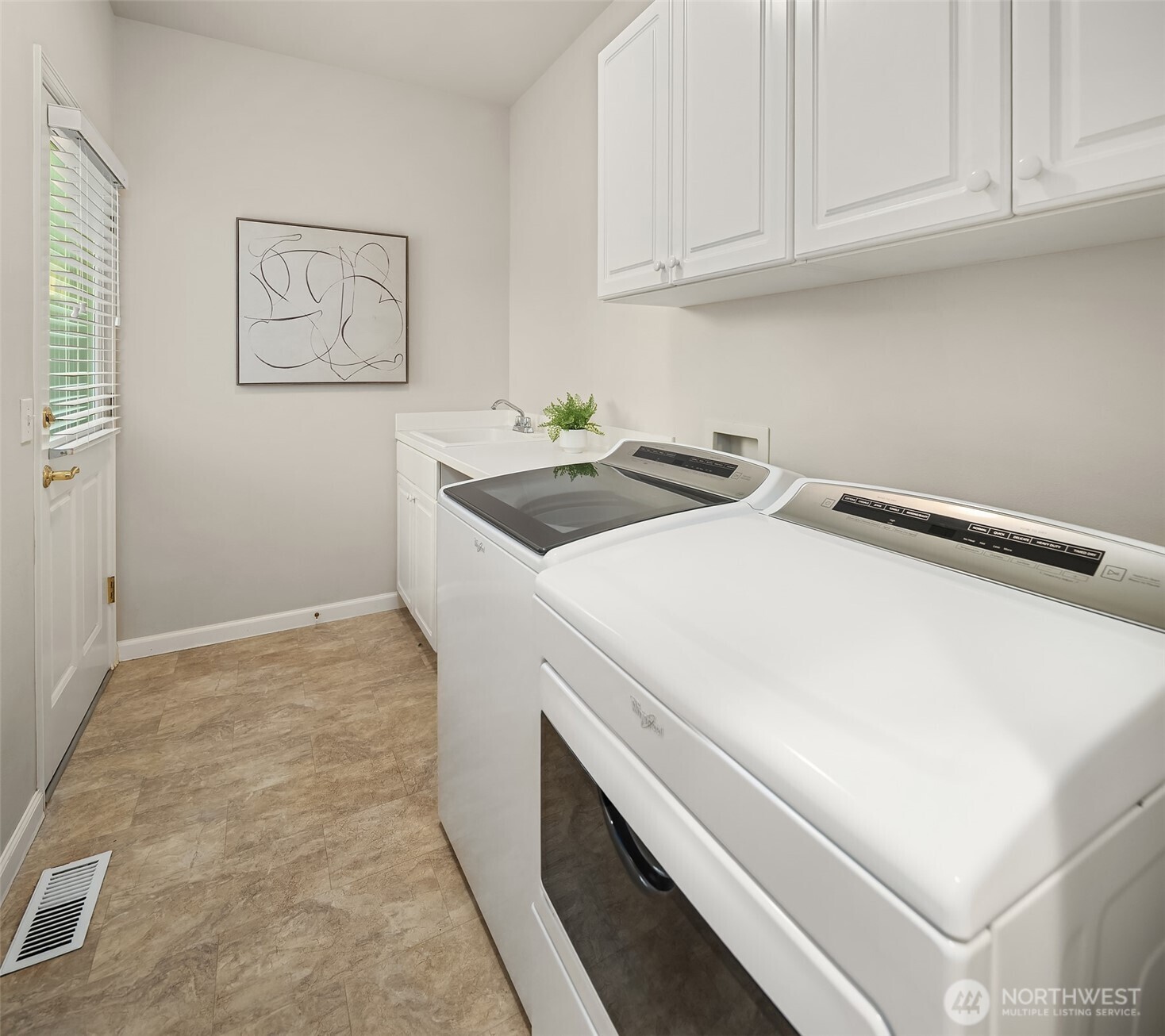 2736 258th Place Property Photo 18