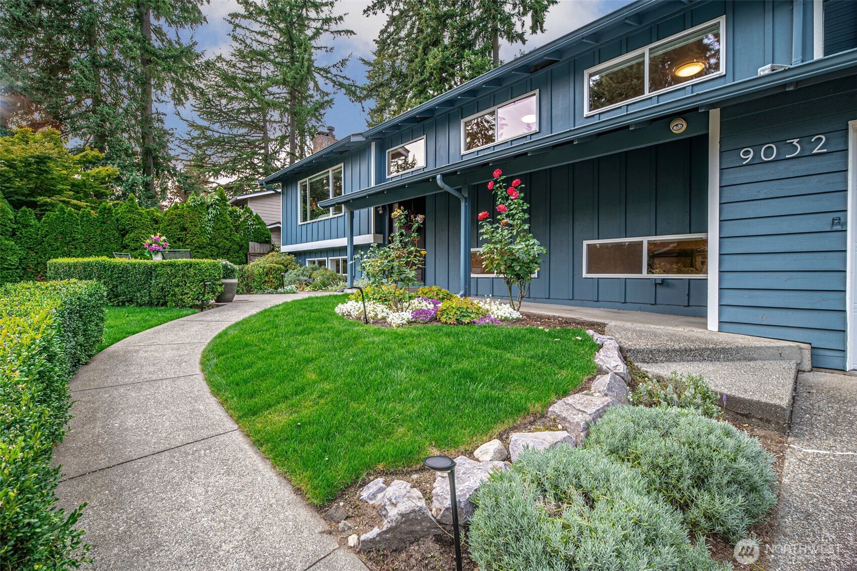 9032 Ne 132nd Place Property Photo 2