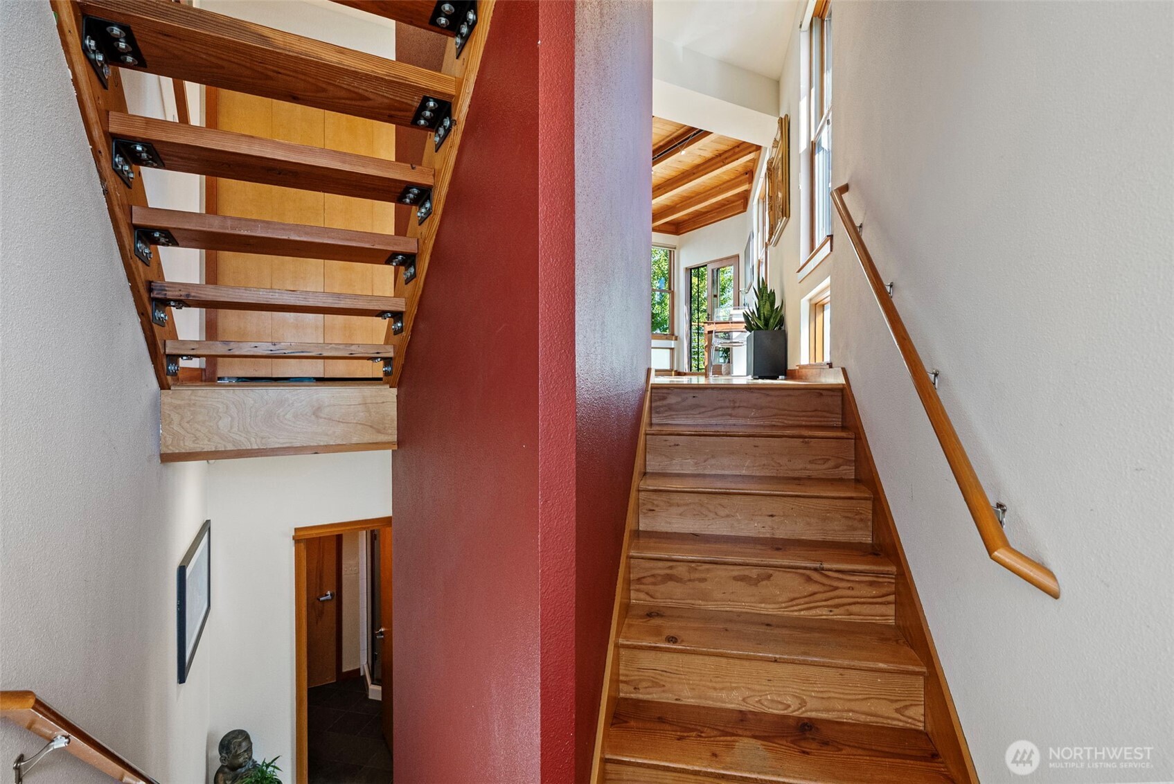 602 S Baker Street Property Photo 10