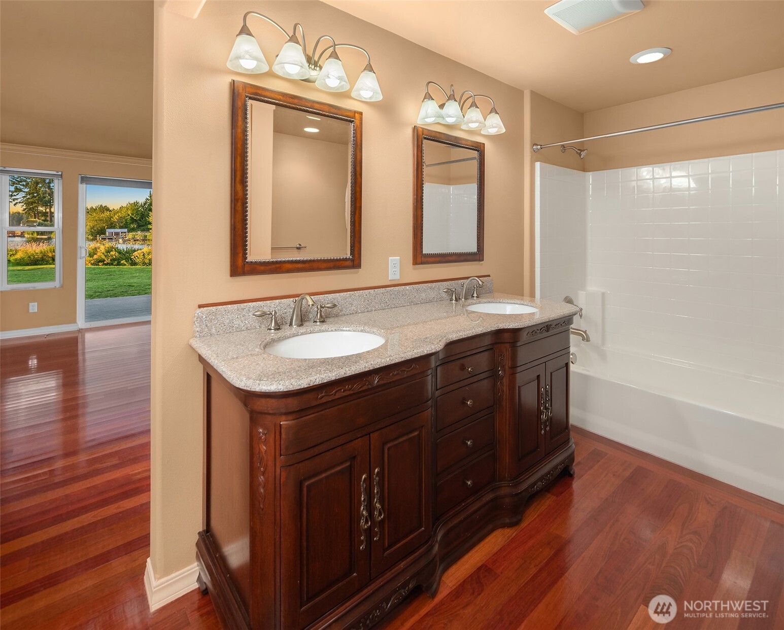 823 173rd Street Property Photo 18