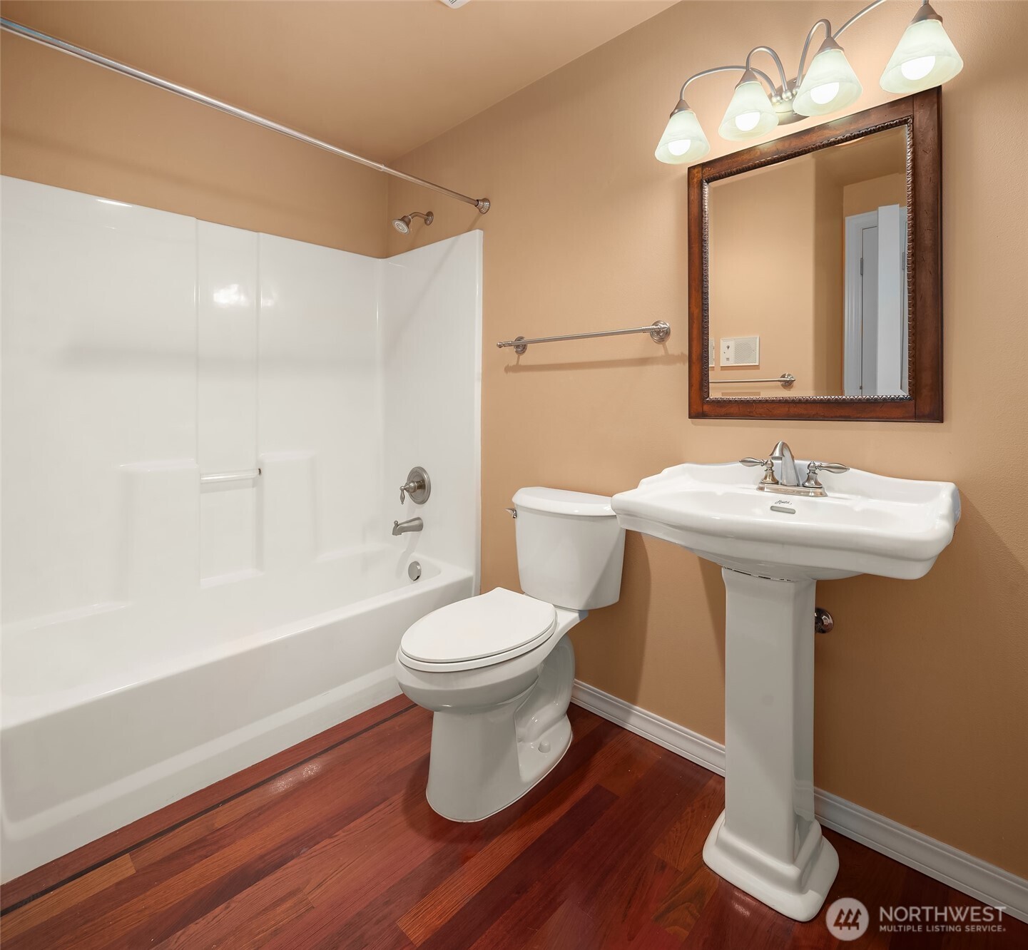 823 173rd Street Property Photo 22
